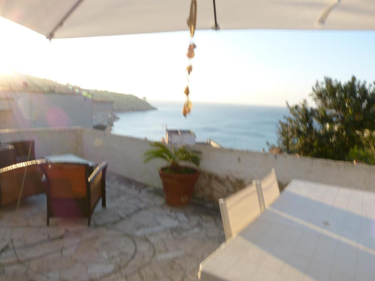 Casa Vacanze Vincenzo E Rosanna Castro  Eksteriør billede